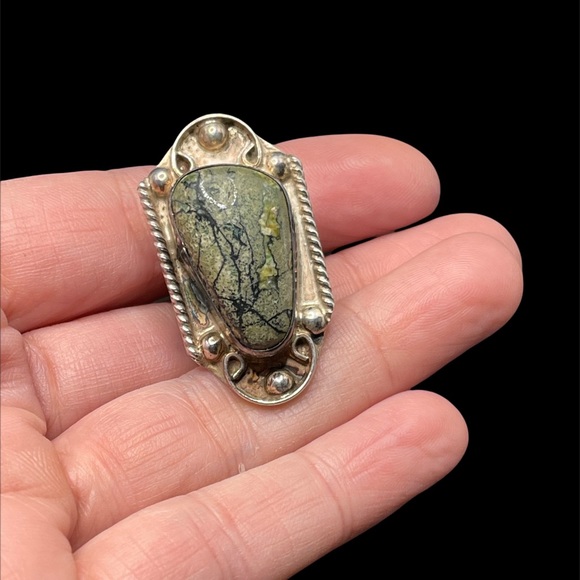 Vintage  sterling and sage jasper ring - Picture 1 of 5